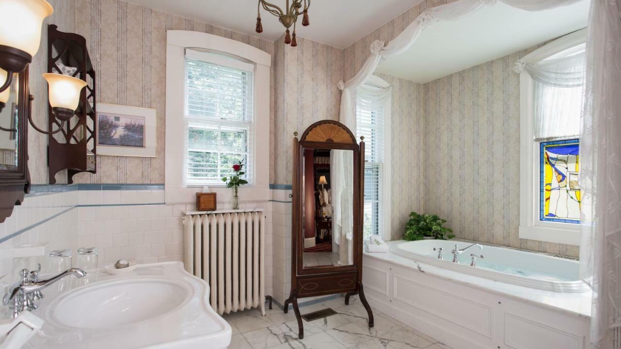 Bed and Breakfast La Farge Perry House Newport Exterior foto